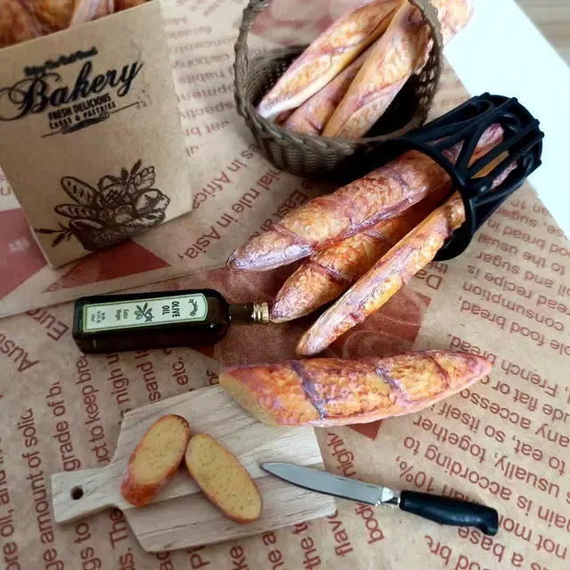 Puppenhaus-Miniatur-Brot 2
