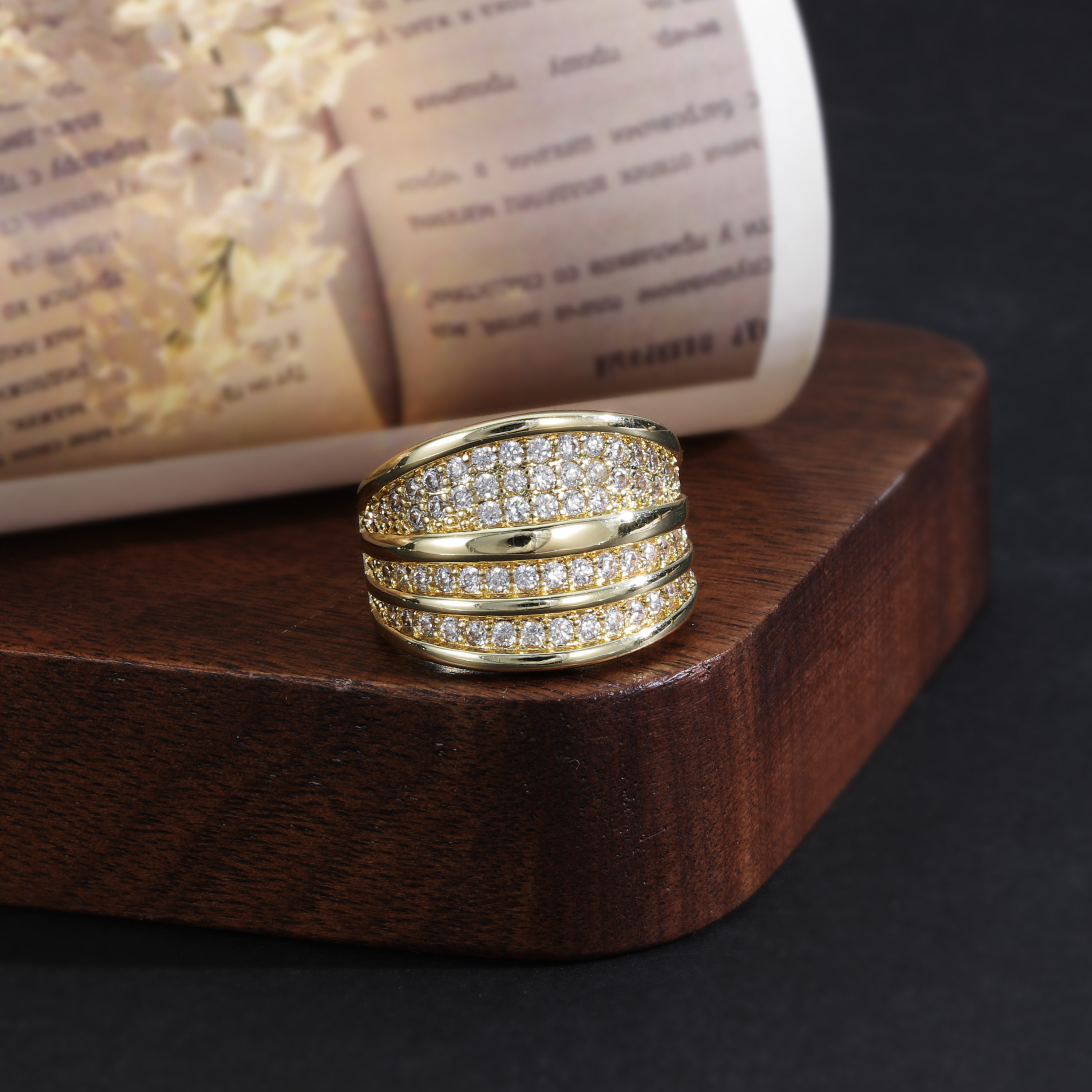 14K Vergoldeter Zirkonia Statement Ring