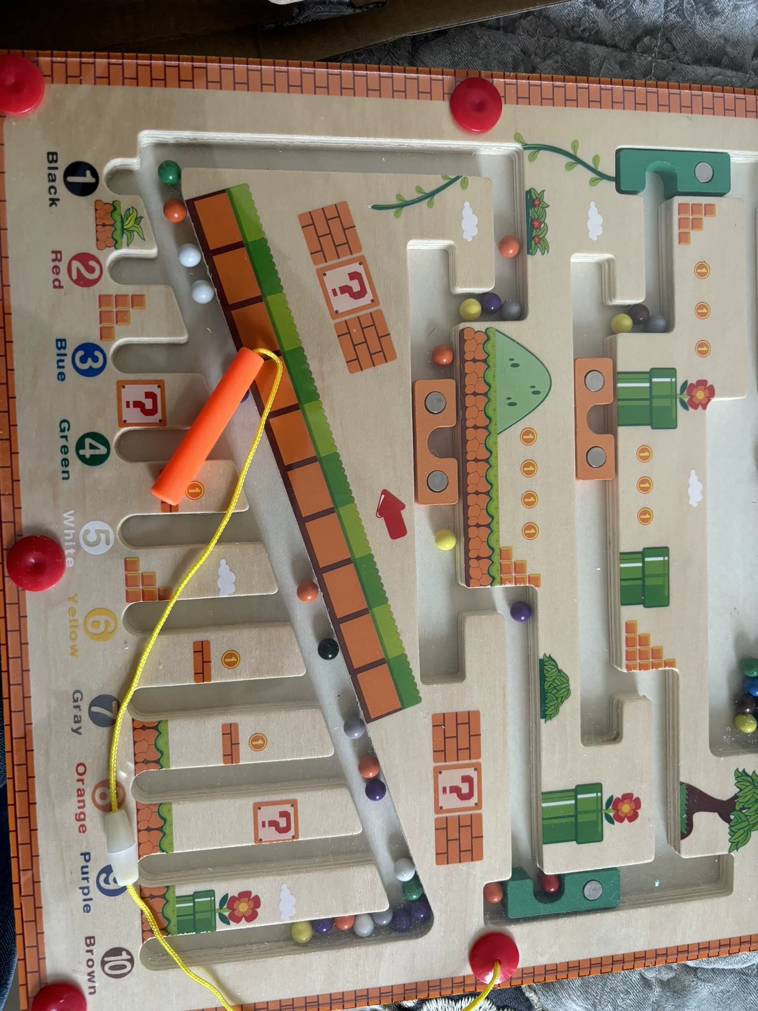 Montessori Holzspielzeug Perlen-Labyrinth für Kinder 2