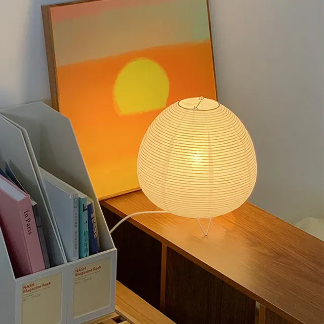 Reispapier-Tischlampe 3