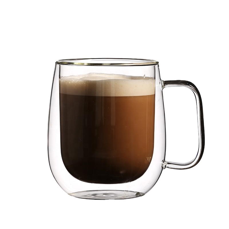 Doppelwandige Glastasse für Tee und Kaffee