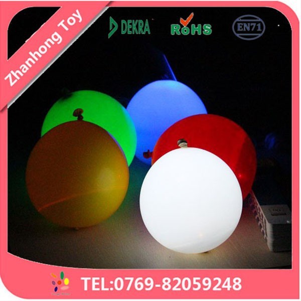 LED-Luftballon mit Blinklicht für Partys 2