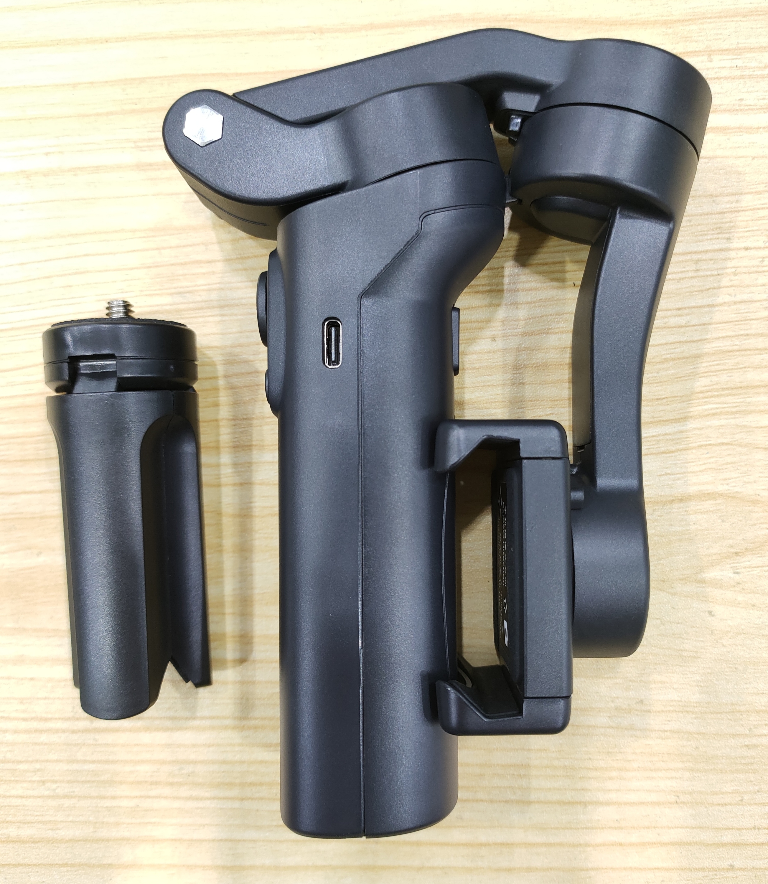 Kompakter Handy-Stabilisator zum Falten 3
