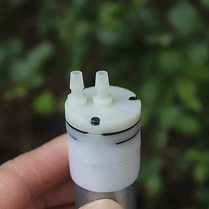 Mini-Membran-Wasserpumpe 3,7–6 V, selbstansaugend 3