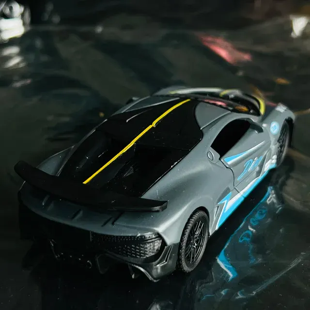 Metall-Spielzeugauto 3