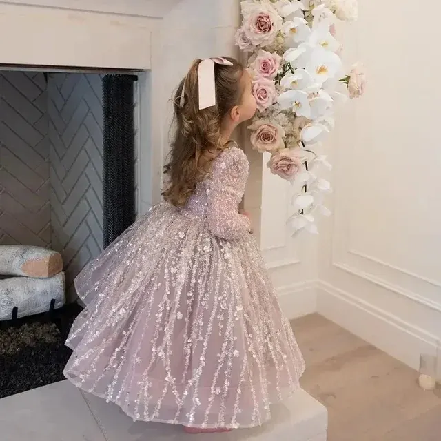 Baby-Festkleid 2
