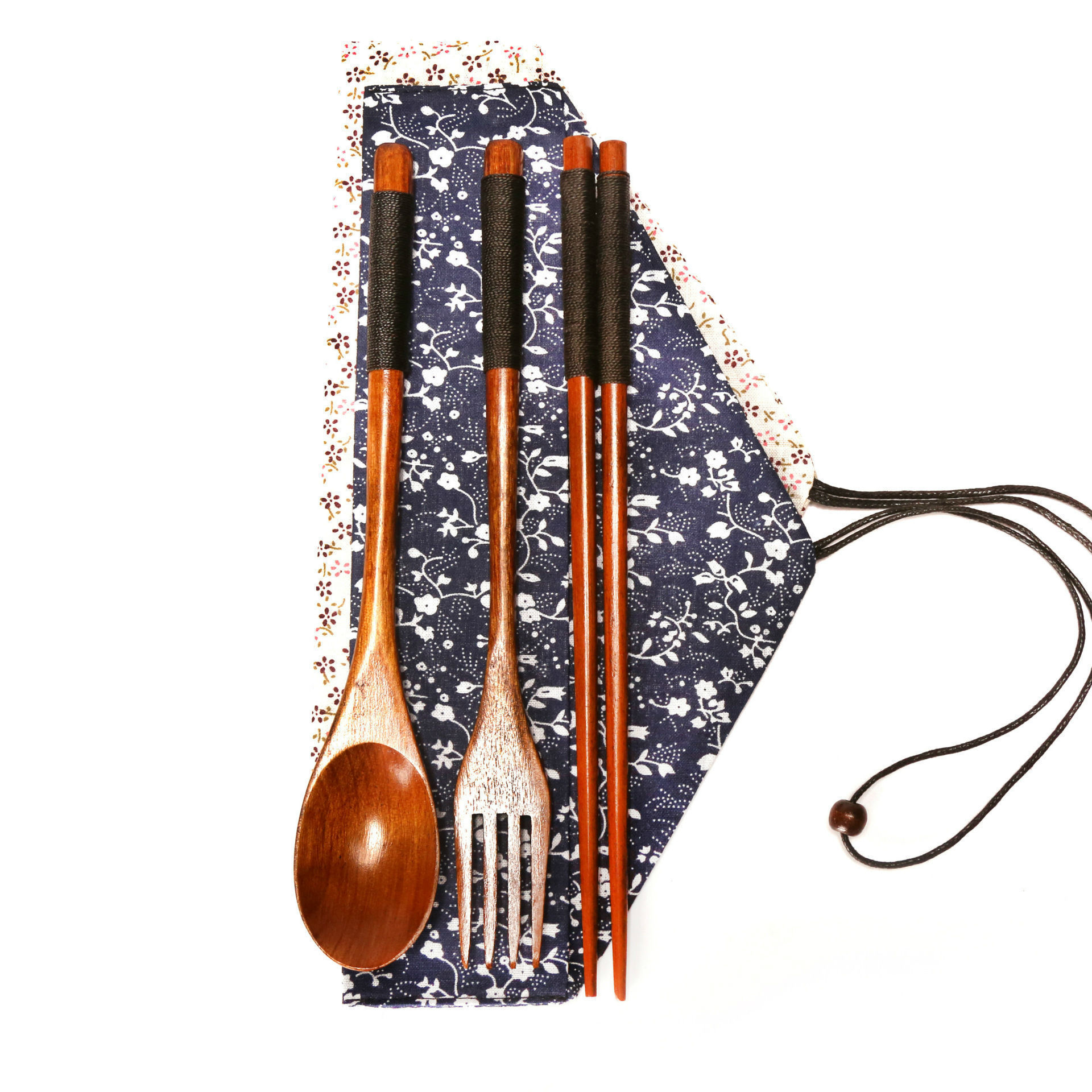 Tragbares Campingbesteck-Set aus Holz 2