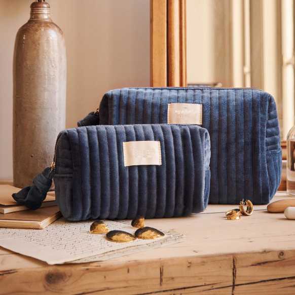 Gesteppte Samt Kosmetiktasche mit Organizer 4