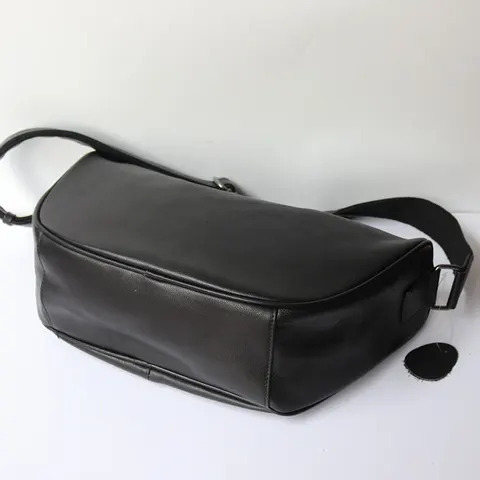 Leder-Schultertasche