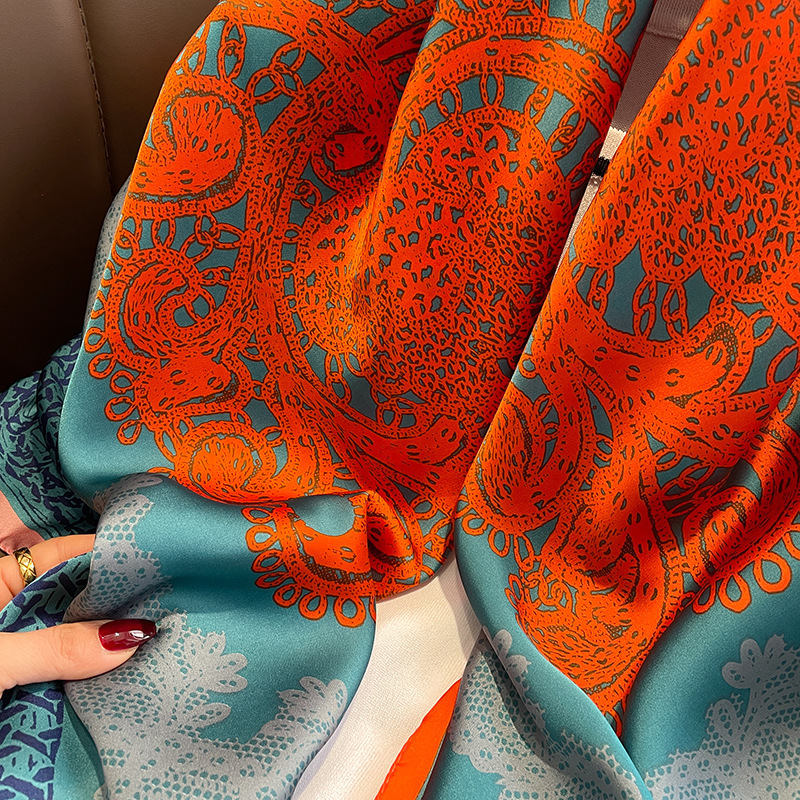 Klassisches Imitat-Seidentuch in Blau-Orange 3