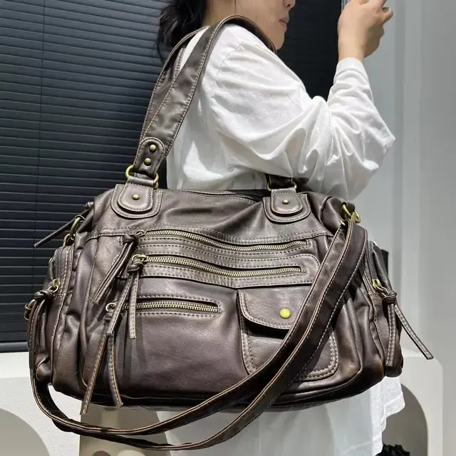 Vintage Leder Umhängetasche Y2K 3