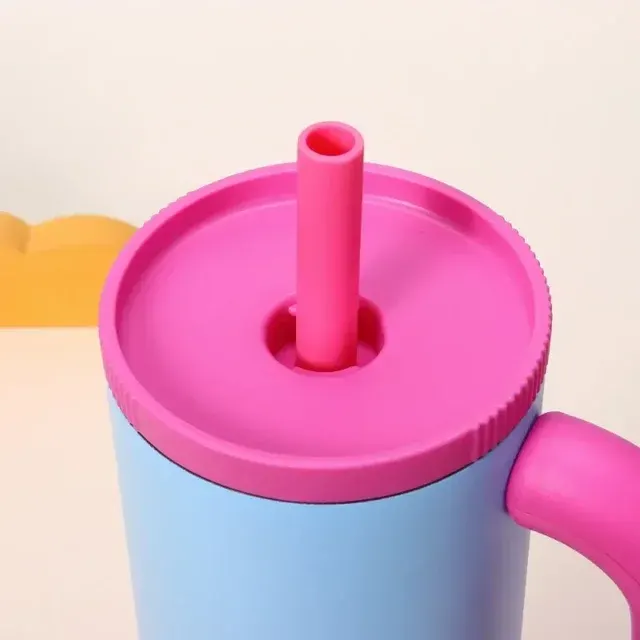 Isolierbecher mit Griff 4