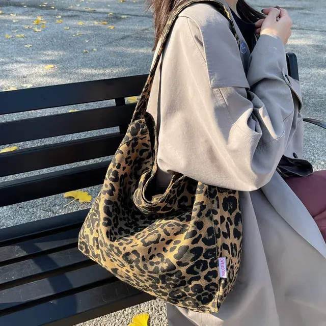 Canvas-Schultertasche 3