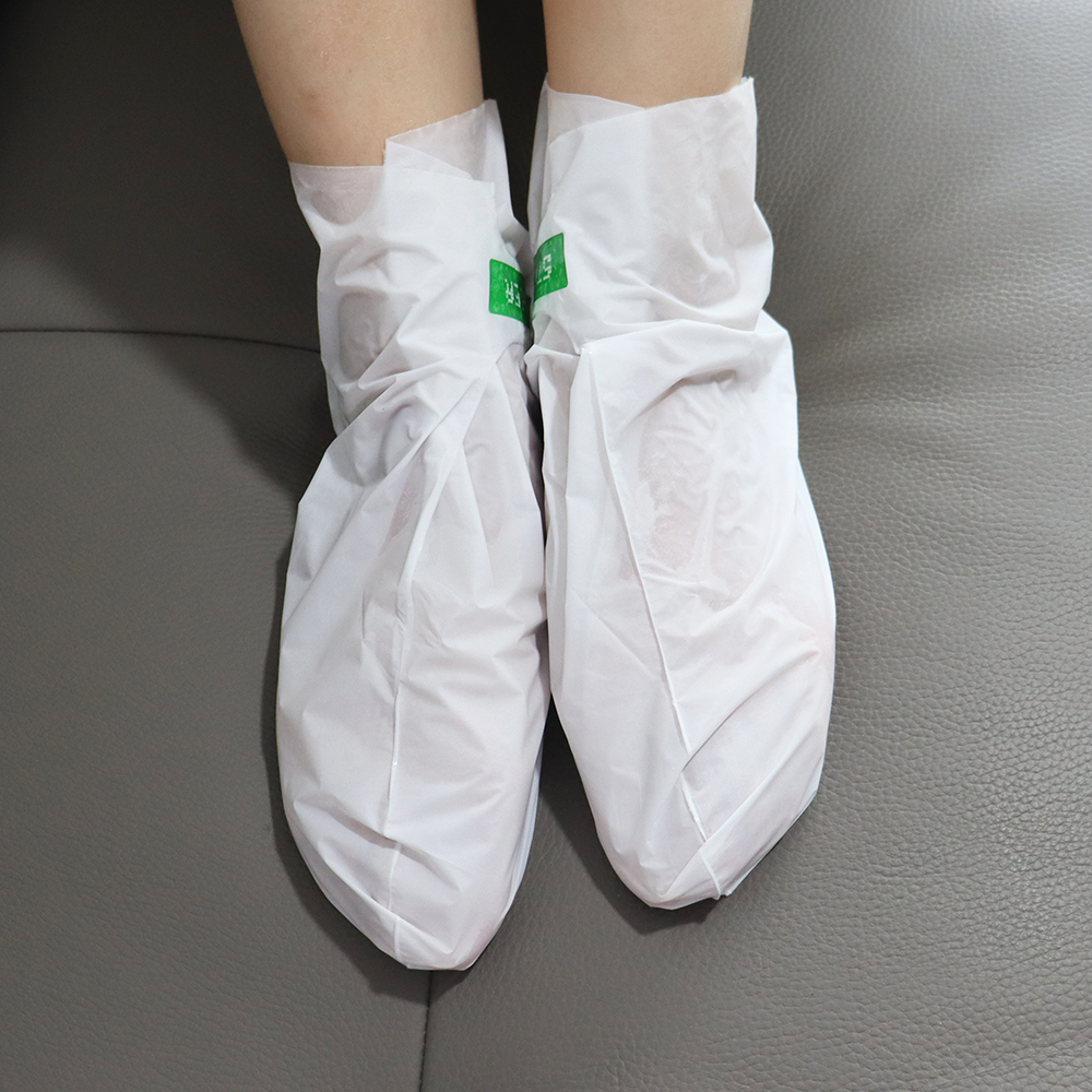 Fuß- und Handmasken-Set mit Socken 2