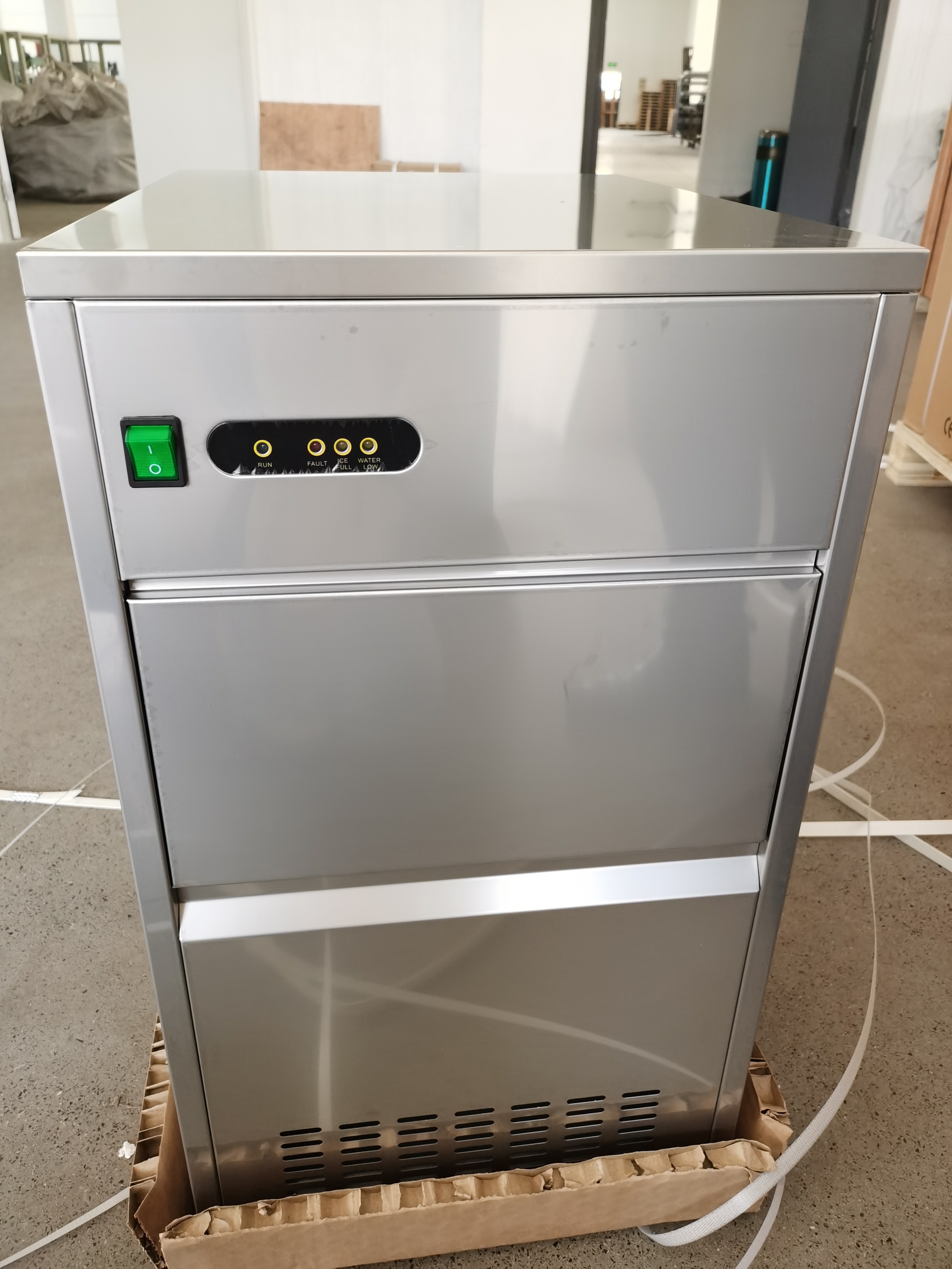 Eiswürfelmaschine gewerblich 3