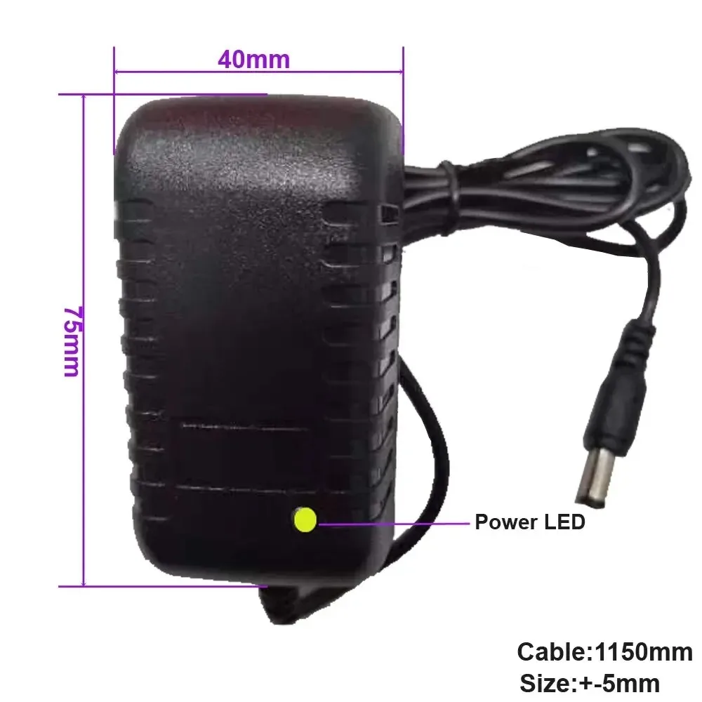 Universal-Netzteil 12V 2A mit Adaptern 3