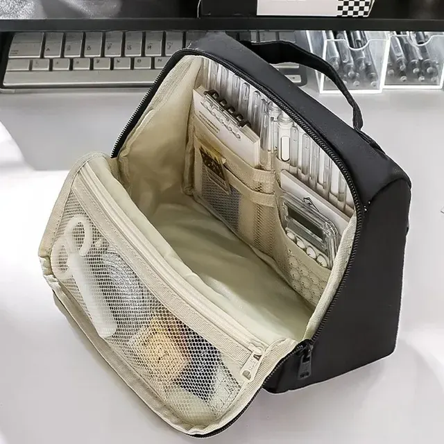 Federmäppchen-Tasche 3