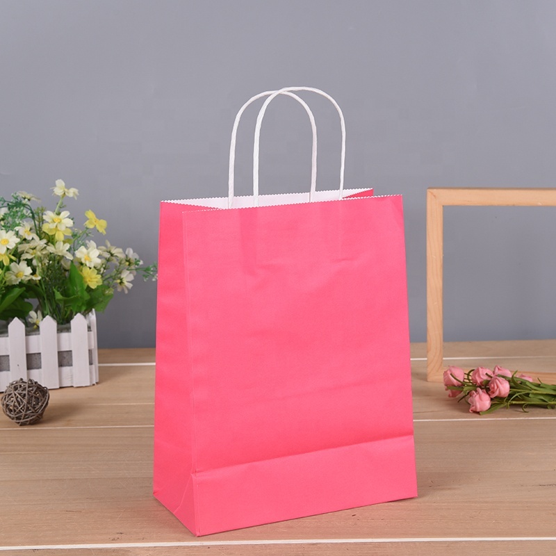 Weiß-braune Mitnehmtüte für Schuhe 2