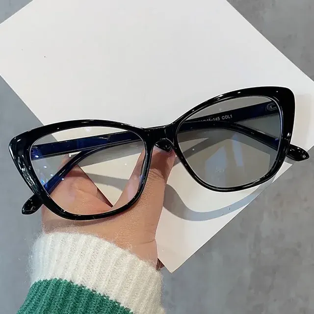 Fotochrome Sonnenbrille mit Stärke 4