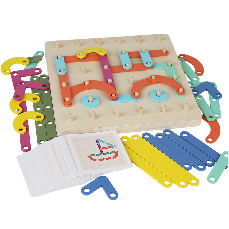Geometrisches Montessori Holz-Steckspiel 2