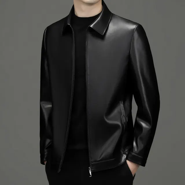 Kurze Lederimitat-Jacke 1