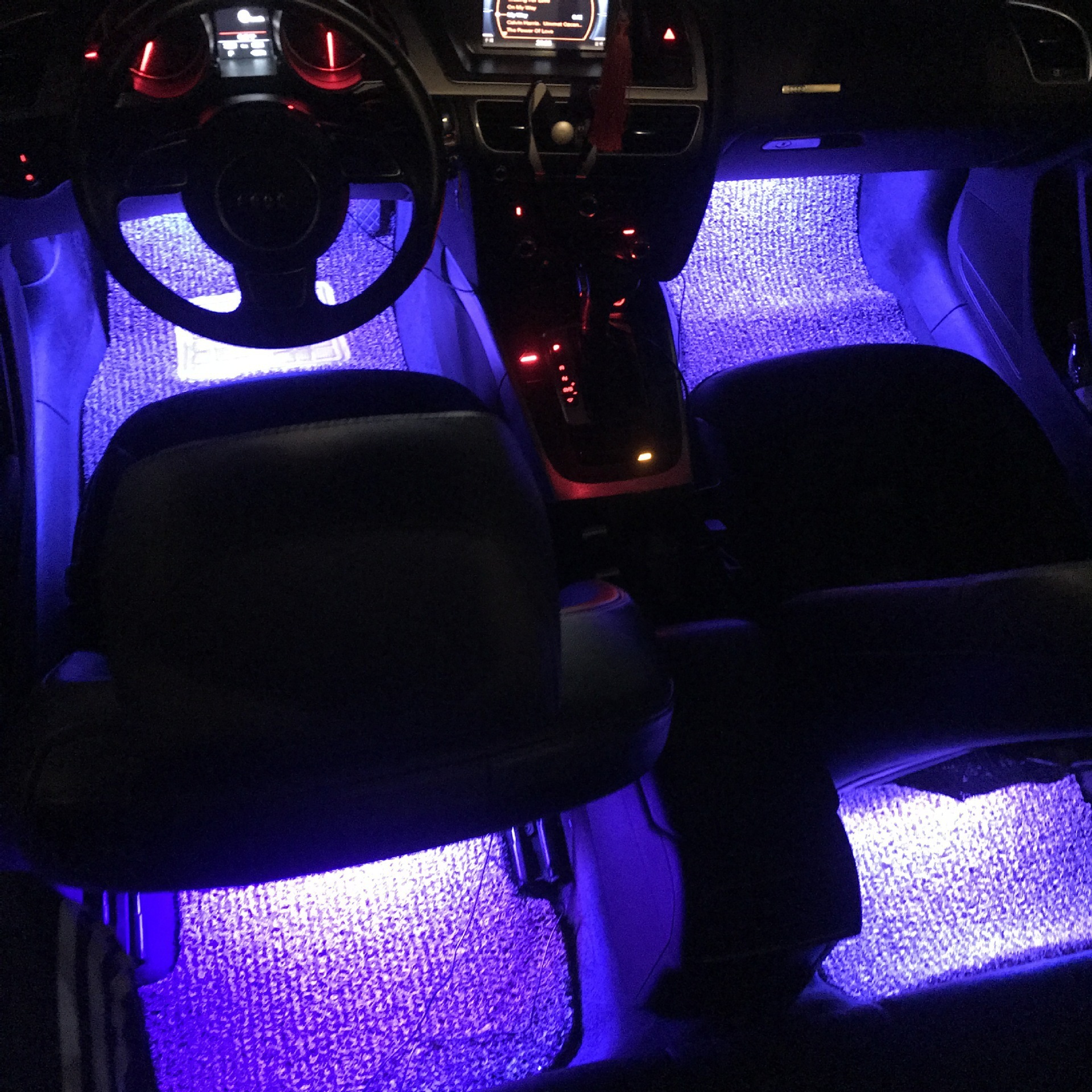12-LED Smart-RGB-Ambientelichtstreifen 3