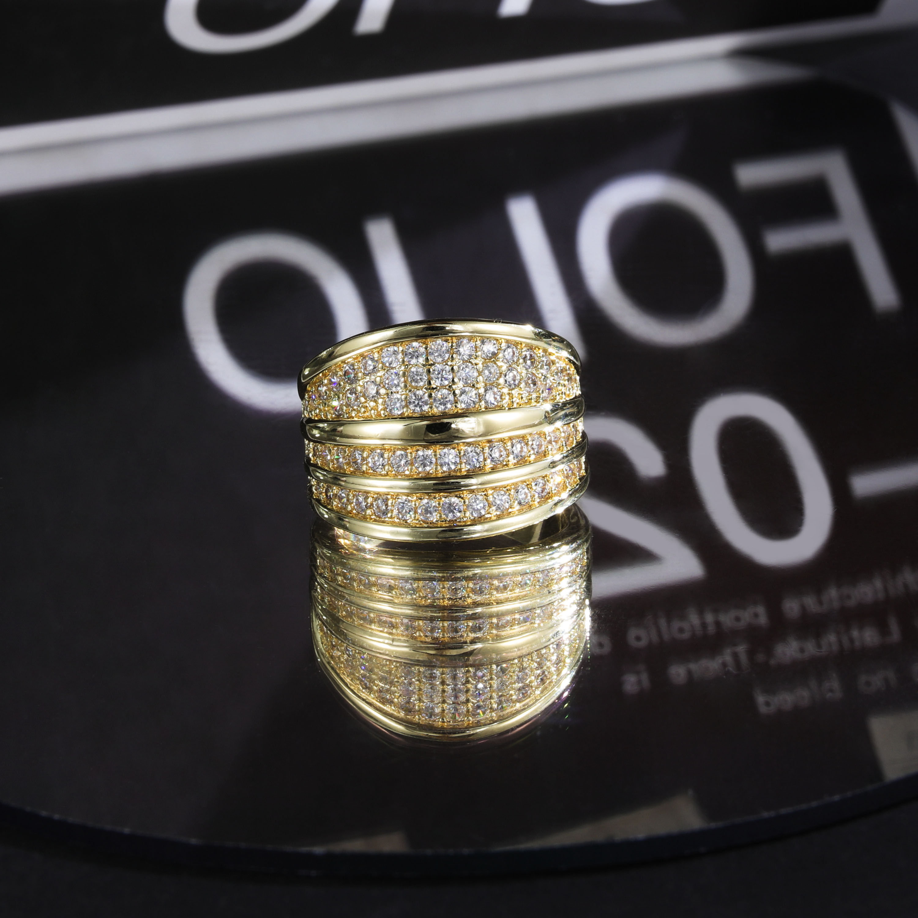 14K Vergoldeter Zirkonia Statement Ring 2