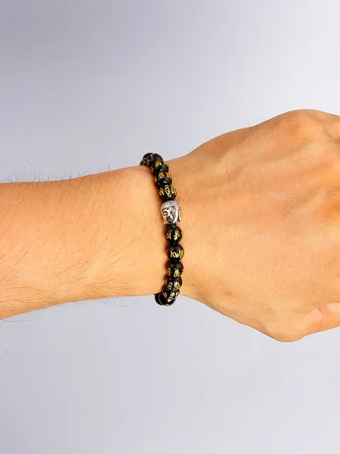 Onyx-Mantra-Armband 2
