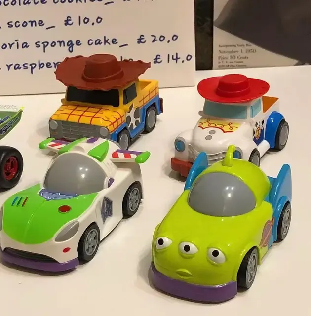 Buzz-und-Woody-Desktop-Figur als Geschenk 3