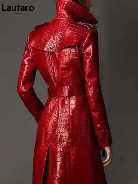 Roter Ledertrenchcoat 2