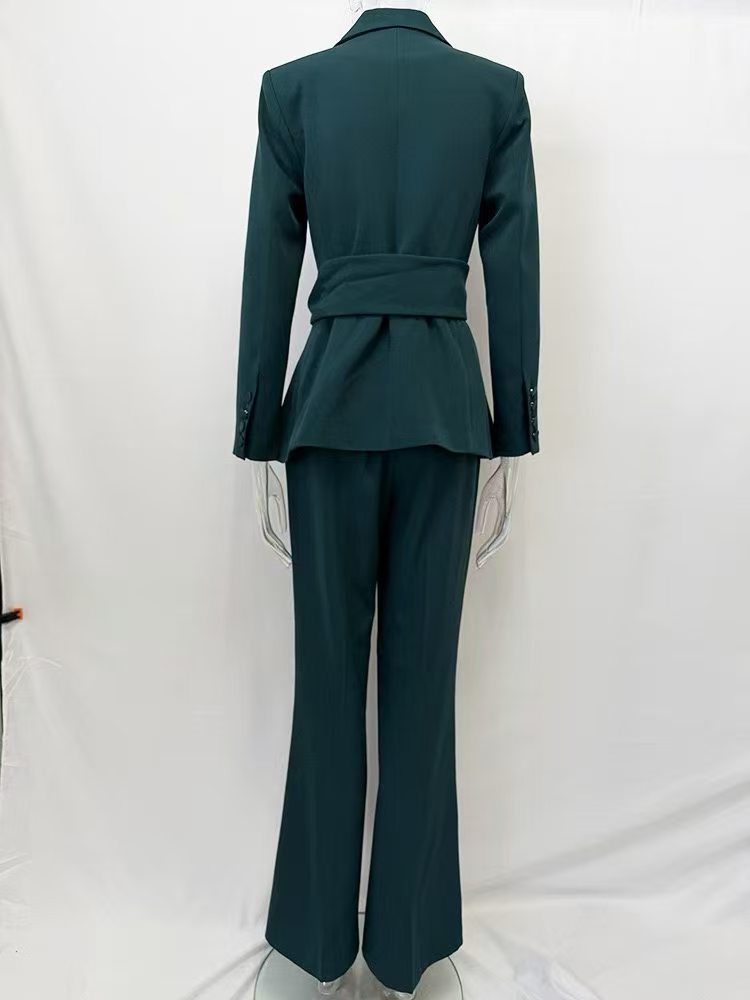 Damen-Blazer-Anzug 4