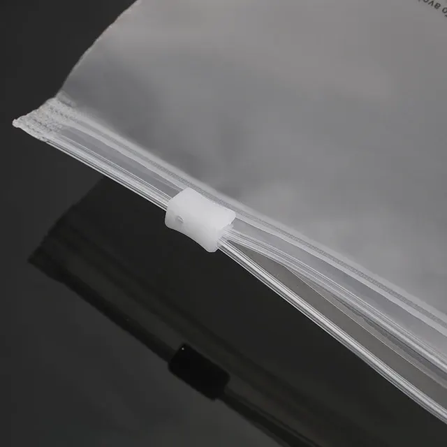 Zipbeutel 4