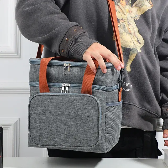 Isolierte Lunchtasche 2