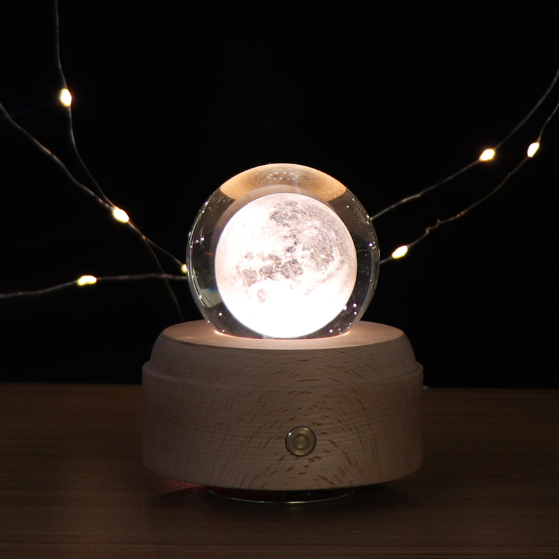 USB-Mondlampe mit 3D-Kristallkugel 3
