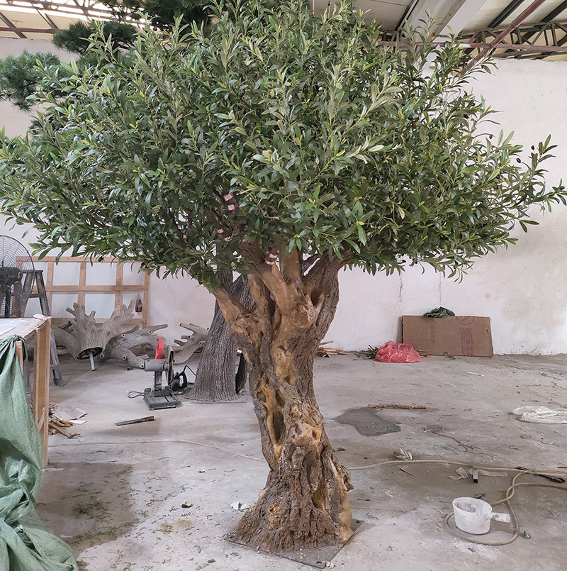 Künstlicher Olivenbaum aus Fiberglas 2