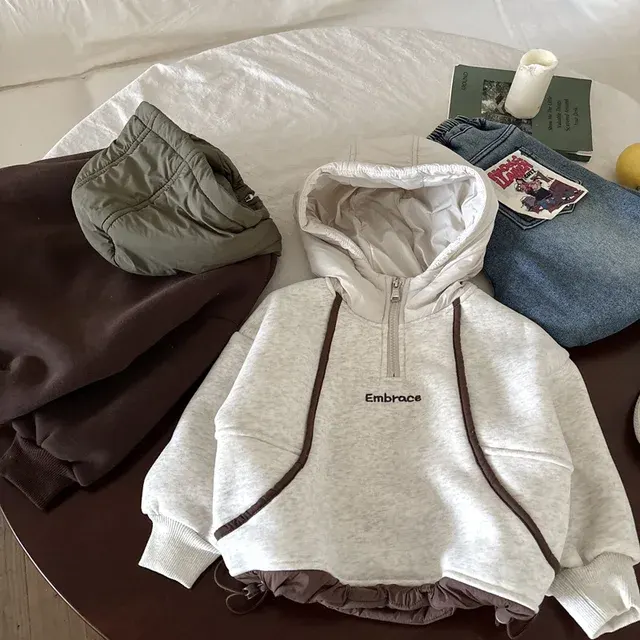 Kleinkind-Samt-Kapuzenpullover 3