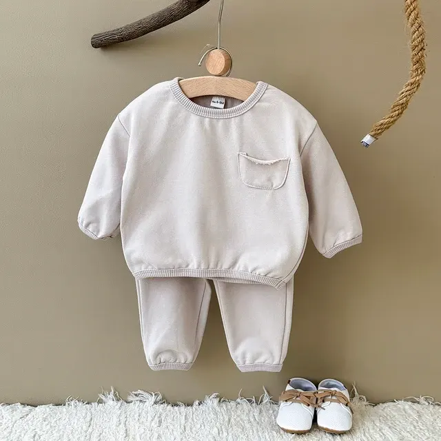 Babykleidung-Set 4