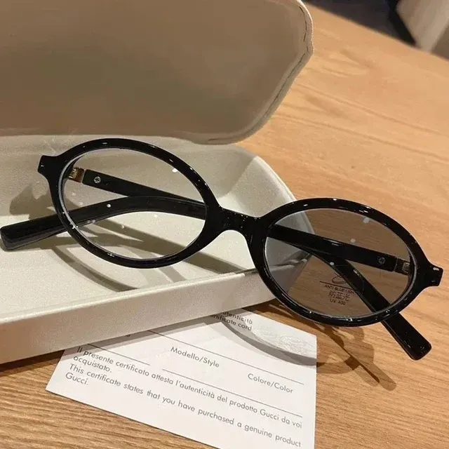 Fotochrome Kurzsichtigkeitsbrille 2