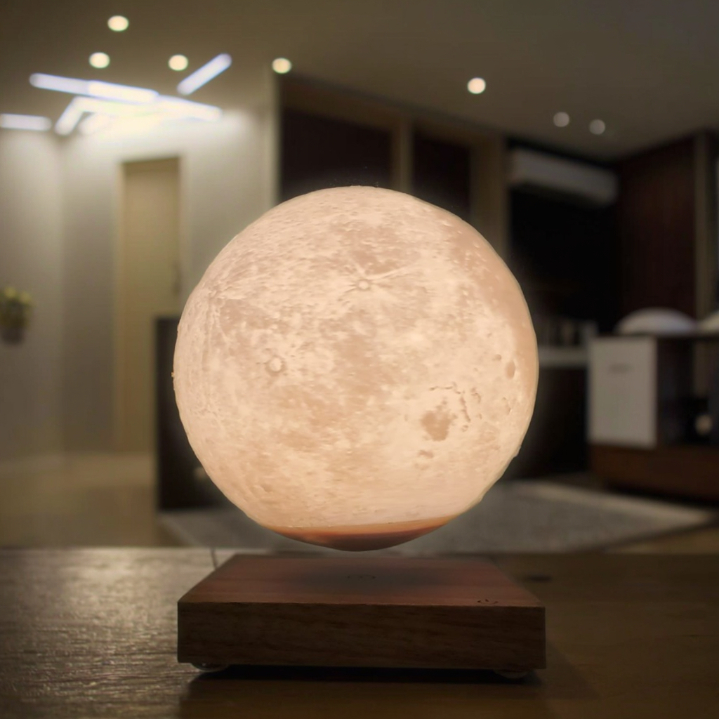 Schwebende Magnet-Mondlampe mit LED 4