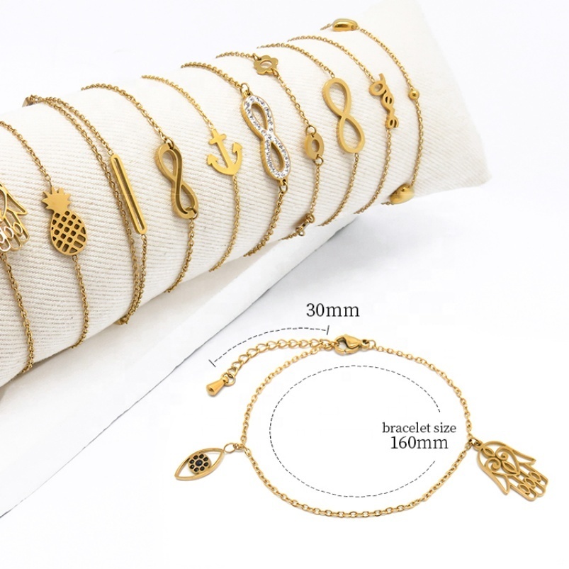 Wasserfestes Vintage-Charm-Armband in Gold