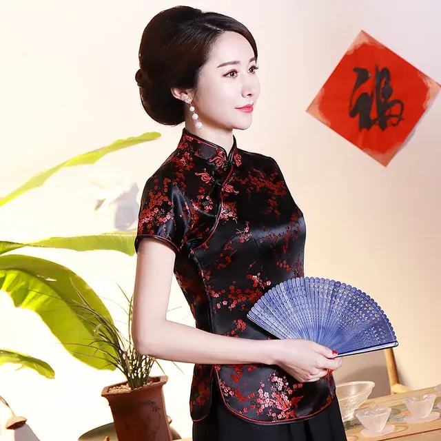Vintage-Satinbluse 2