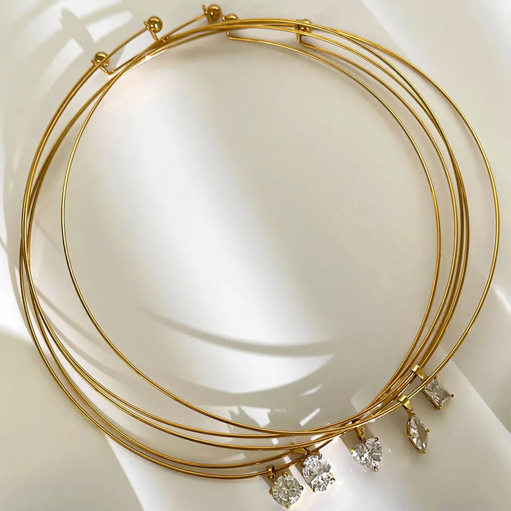Zierliche Edelstahl Choker Halskette Herzform 4