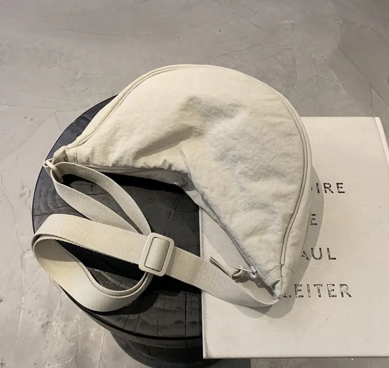 Nylon Umhängetasche Dumpling Crossbody Leicht 3