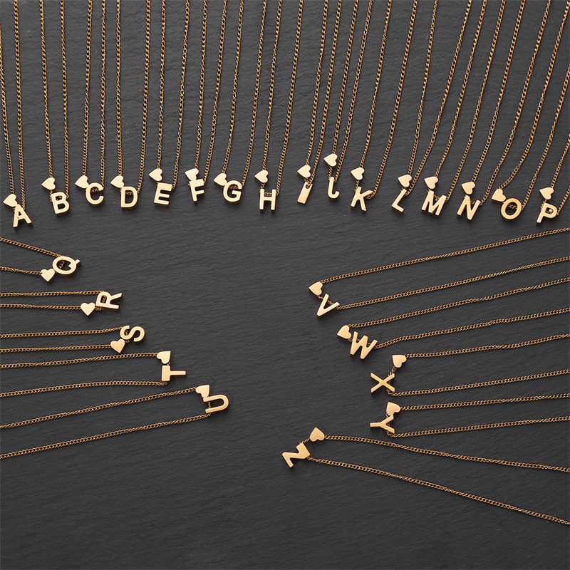 Kleine Herz-Initialkette 18K vergoldet
