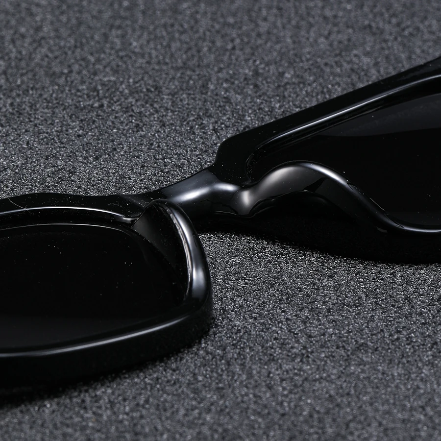 Retro-Brille mit eckigem Rahmen 2