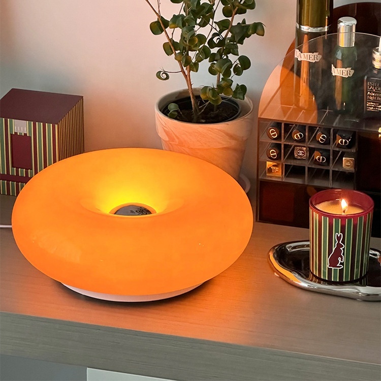 Nordic Donut Glas Tischlampe dimmbar