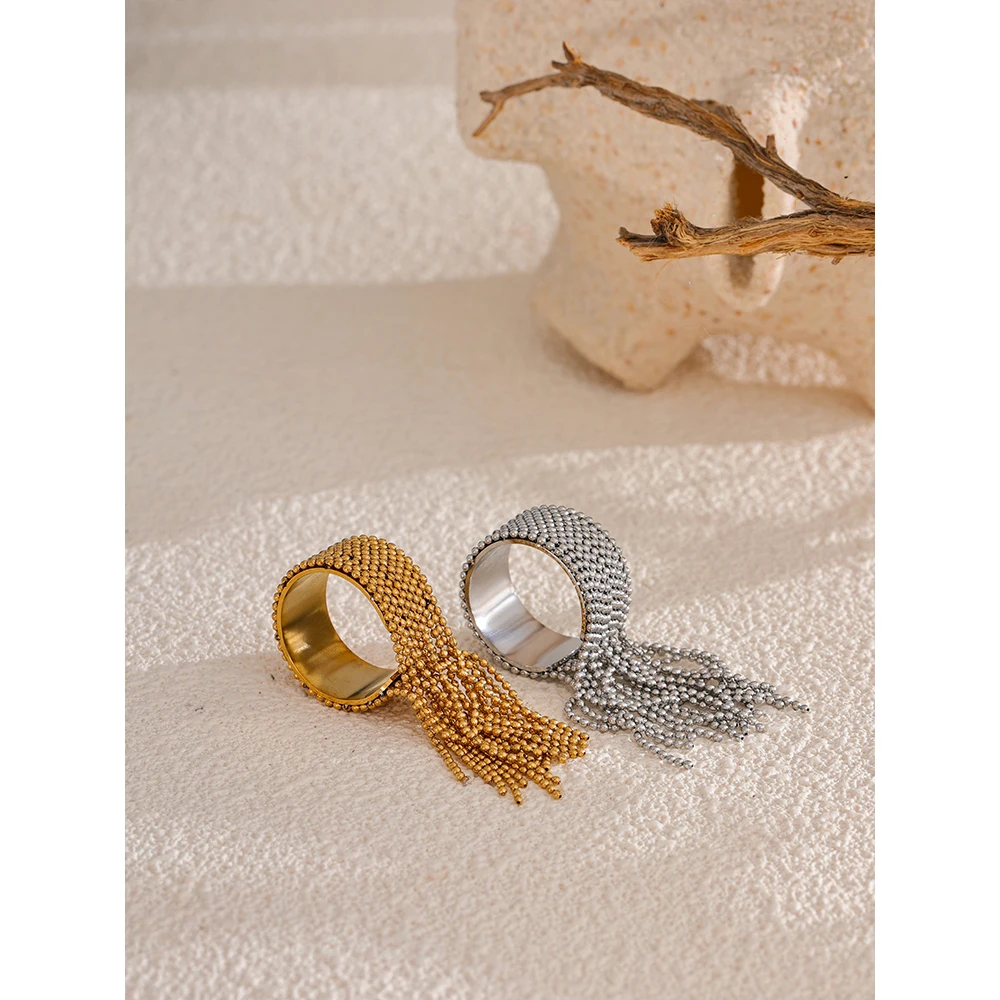 Statement-Ring 4