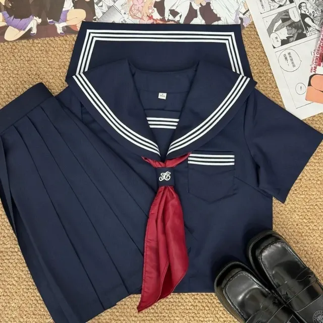 Matrosen-Schuluniform 2