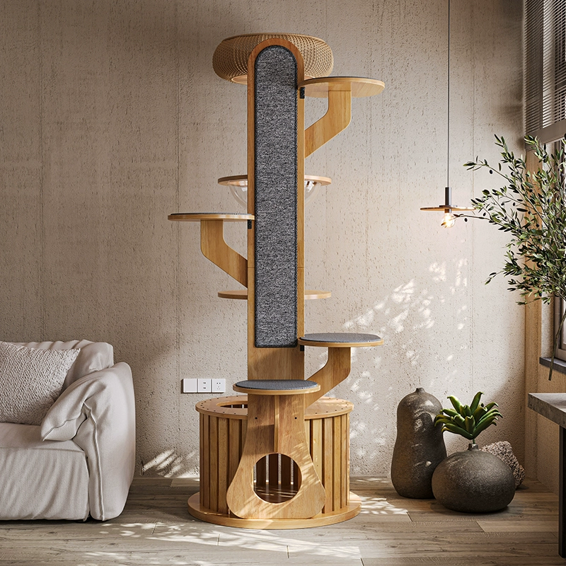 Mehrstufiger Massivholz-Kratzturm mit Sisalpfosten 2