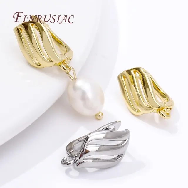 18K Gold Ohrring-Set mit Zirkon-Haken 3
